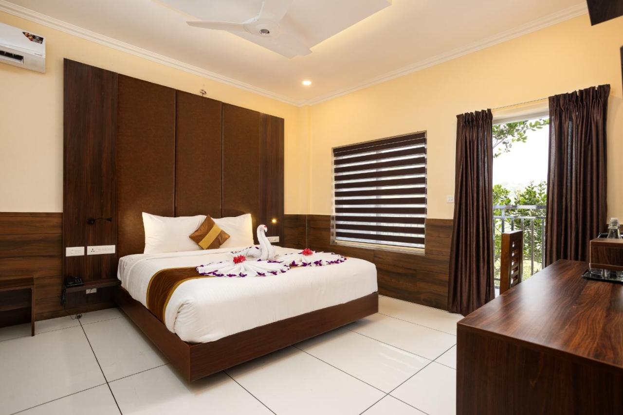 Star Emirates Luxury Resort And Spa, Munnar Anachal Zewnętrze zdjęcie